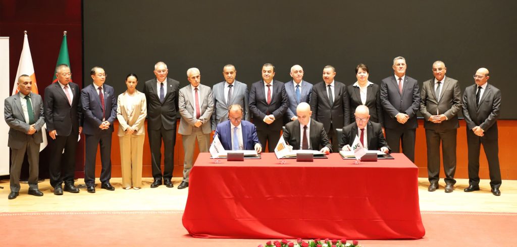 مشروع الفوسفات المدمج.. الجزائر تدشن المرحلة الأولى بعقود مع شريكين إيطالي وصيني
