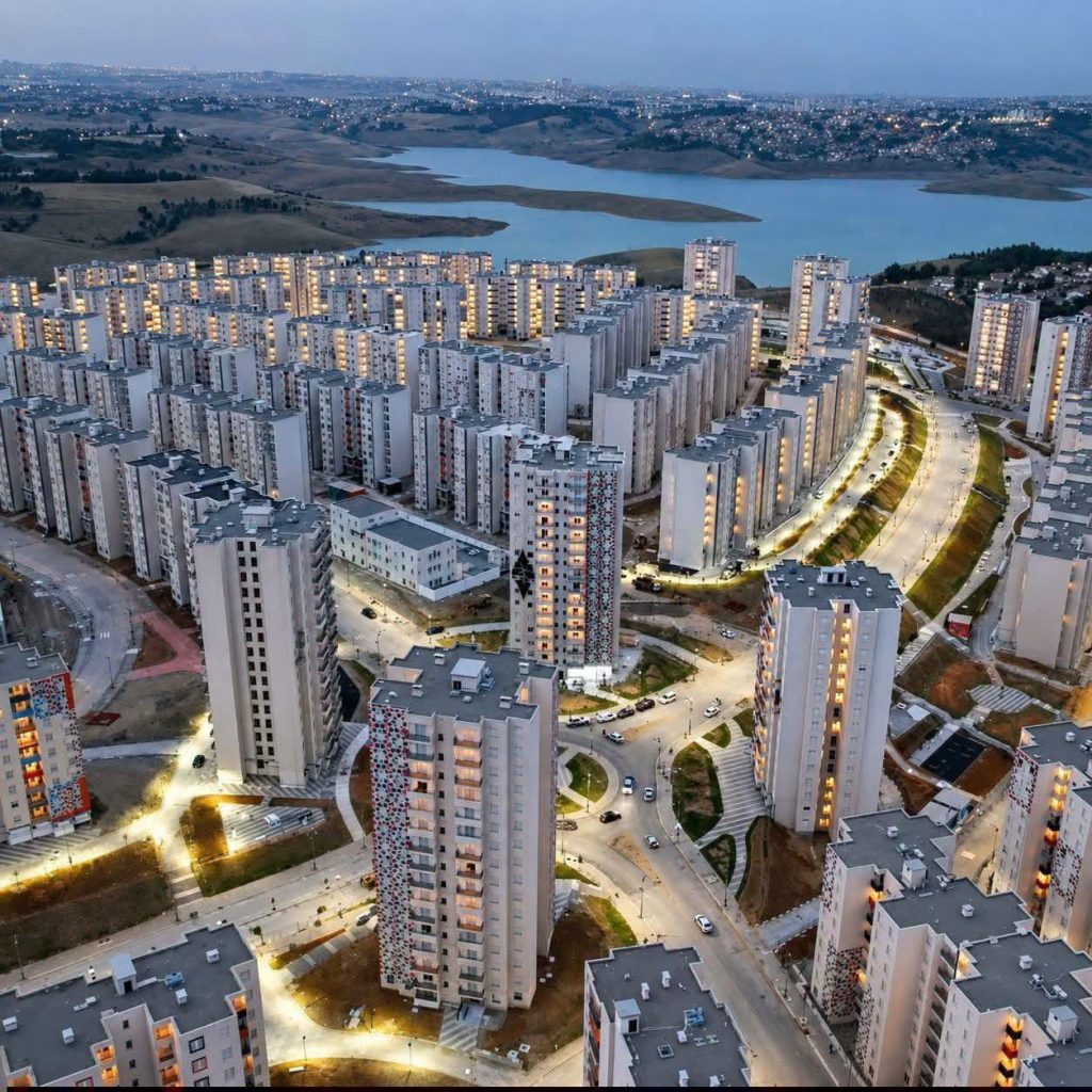 هذا هو موعد توزيع أولى سكنات المشروع السكني الضخم عدل 3 في الجزائر