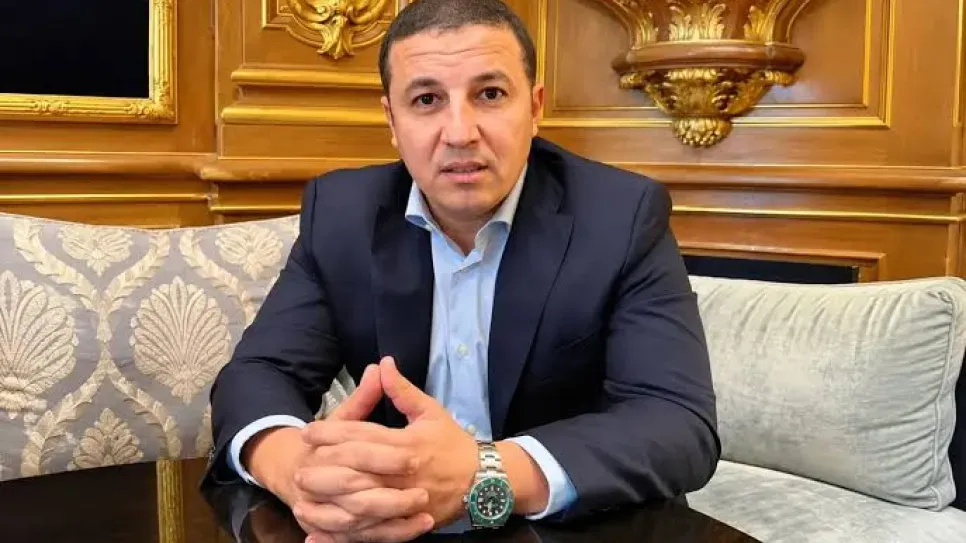 القضاء الإسباني يرفض الإفراج المؤقت عن رجل الأعمال الجزائري “الهارب ” أيوب عيسيو!