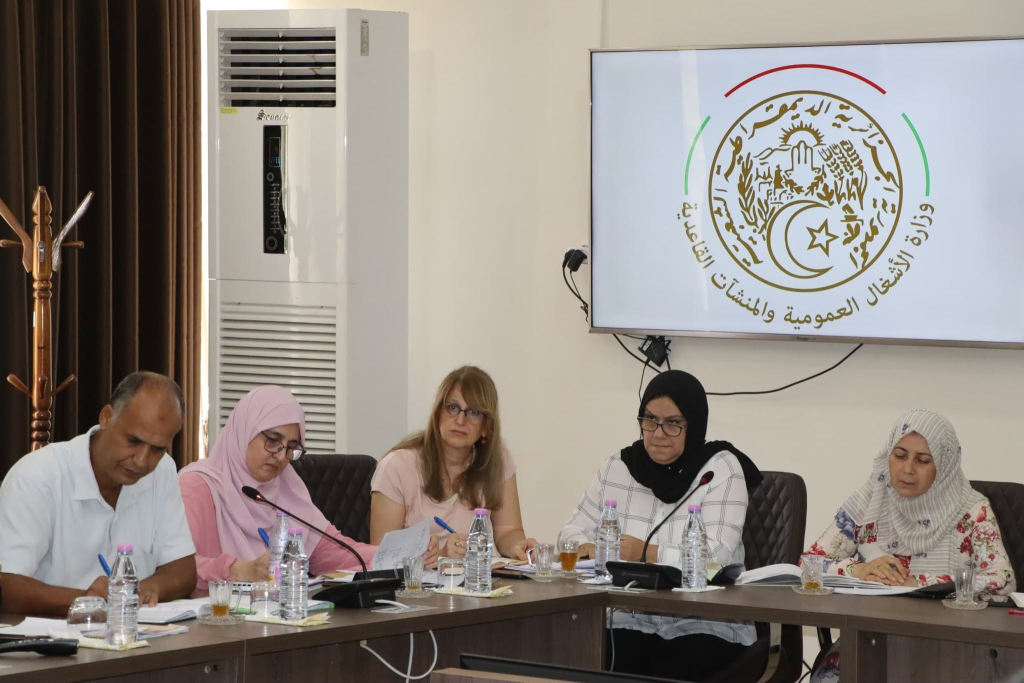 Algérie : le ministre des Travaux publics ordonne d’accélérer les grands projets d’infrastructures