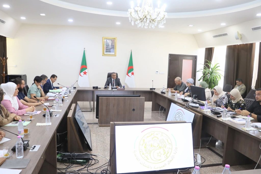 الجزائر توسع خطوطها السككية .. مشروع جديد يربط الأغواط بالمنيعة !