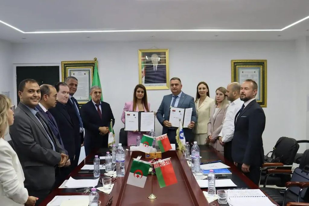الجزائر تمهد لإنتاج حليب الرضع محليا
