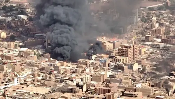 فضيحة “ديدشوت”: كيف سلحت دويلة الإمارات الذكاء الاصطناعي لتوجيه الرأي العام العالمي؟
