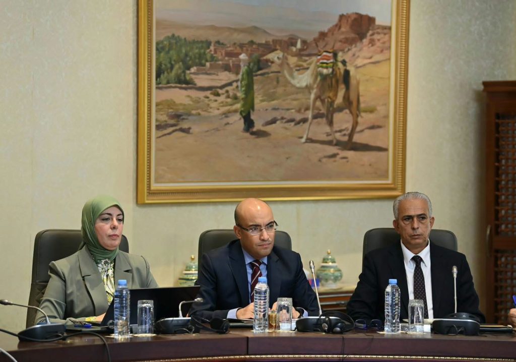 المشروع التمهيدي لقانون المالية لسنة 2027 على الطاولة الحكومة الجزائرية.. والحفاظ على القدرة الشرائية على رأس الأولويات!