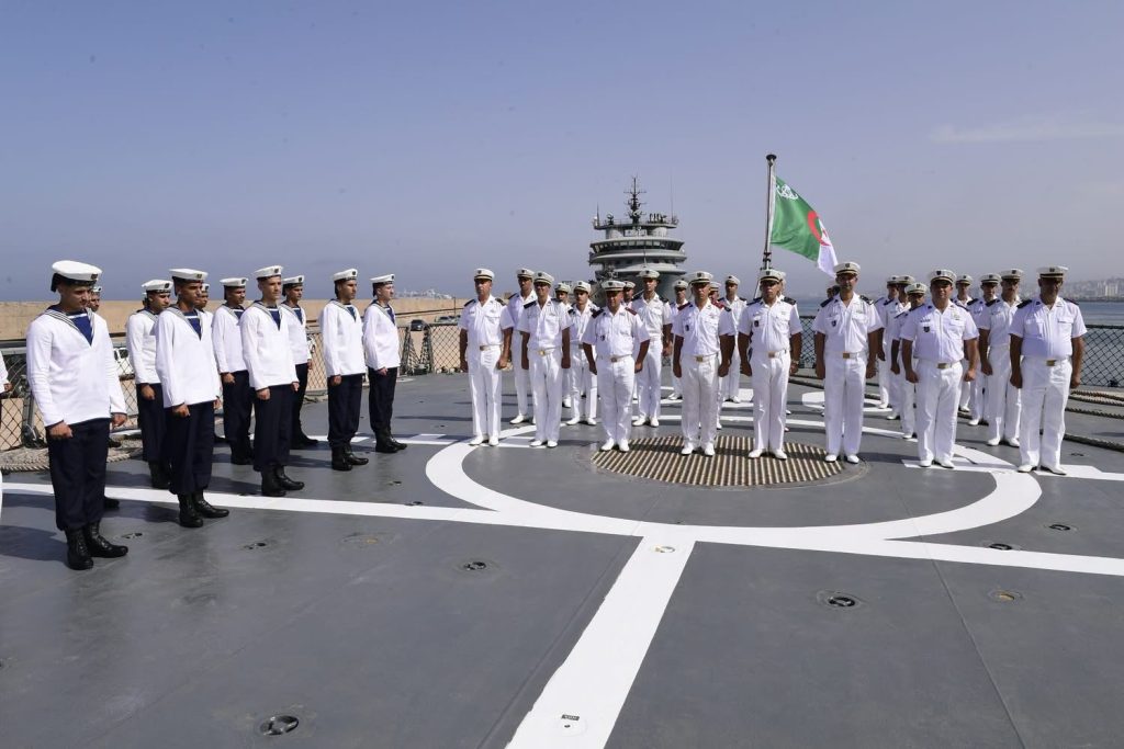 الفرقاطة متعددة المهام “الرادع” الجزائرية تشارك في مناورة عسكرية ضخمة خارج الحدود!