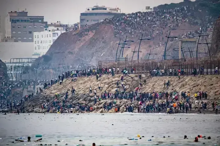 مسؤولون أوروبيون يتهمون المغرب بالتراخي المتعمد في ملف الهجرة