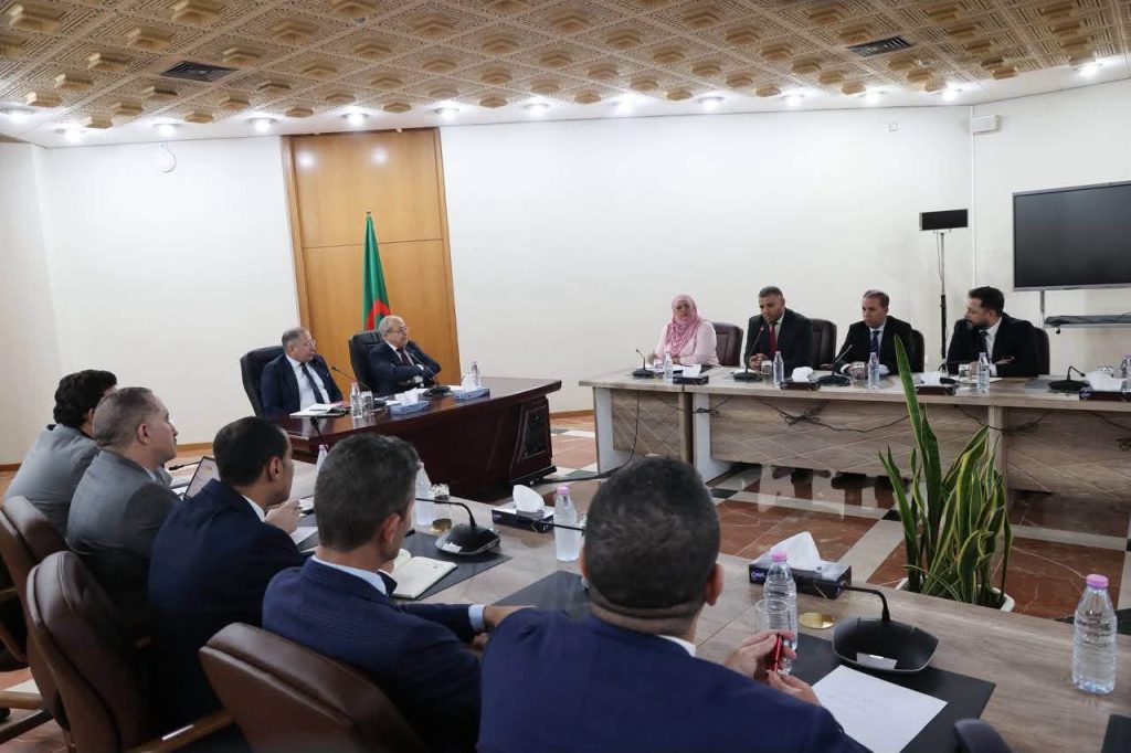 لقاء تشاوري تفاعلي بمبنى الرئاسة.. الصحافة الإلكترونية في قلب معادلة المشهد الإعلامي الجزائري!