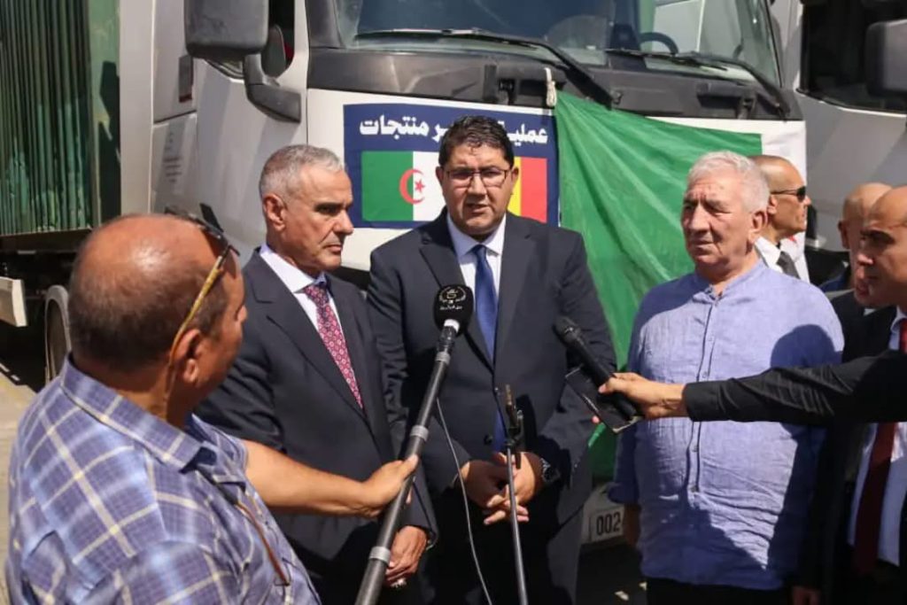 37 حاوية من منتجات “كوندور”.. الصناعات الكهرومنزلية الجزائرية توسع حضورها في 6 دول عربية وإفريقية!