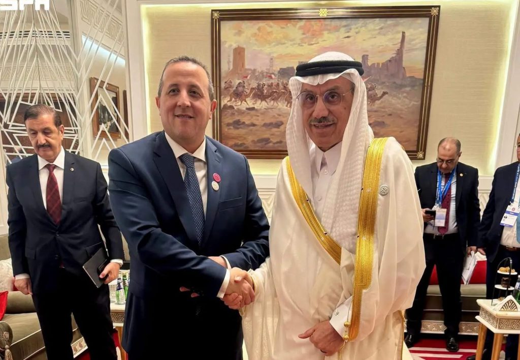 شراكات استراتيجية للجزائر بالدوحة!
