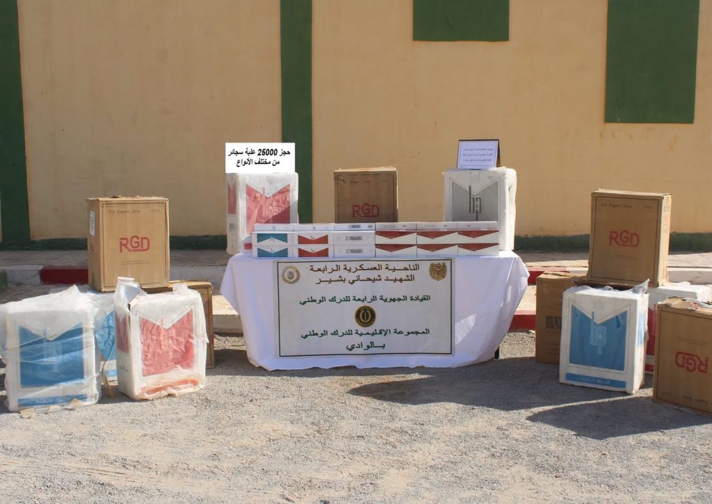 الجيش الجزائري يوقف 12 شخصا ويحجز 7 مسدسات رشاشة من نوع “كلاشينكوف”