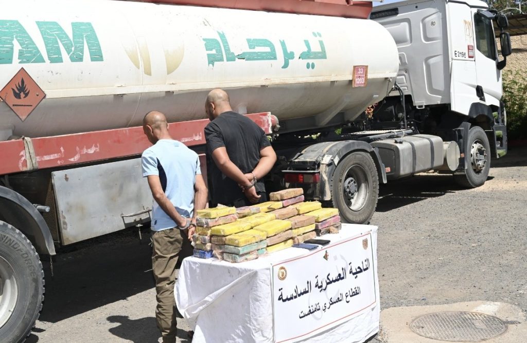 هكذا تمكن الجيش الجزائري من حجز 58 كلغ من “الكوكايين” بتمنراست!