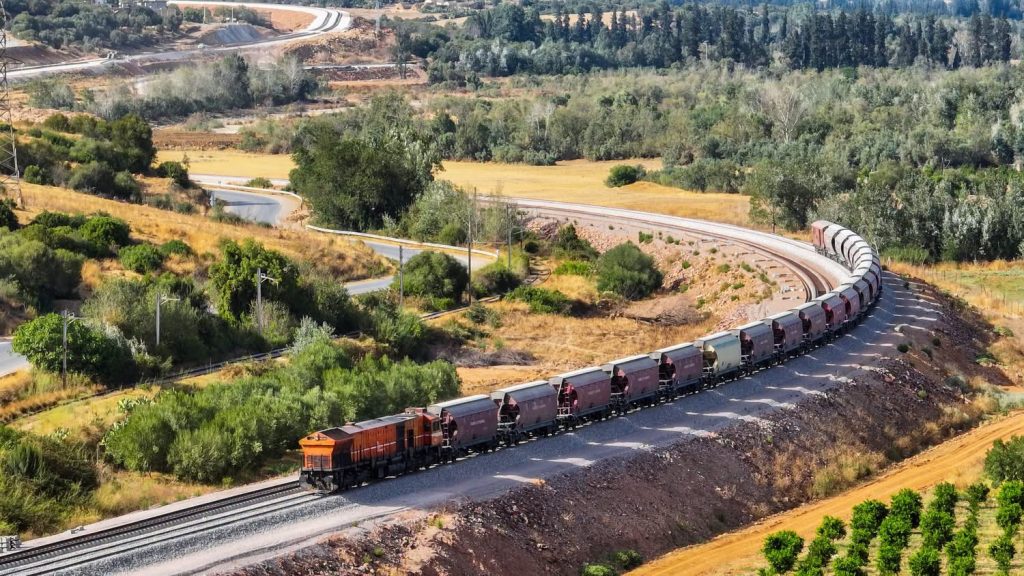 الجزائر تطلق أشغال أكبر مشروع استراتيجي لتحويل الفوسفات شرق البلاد!