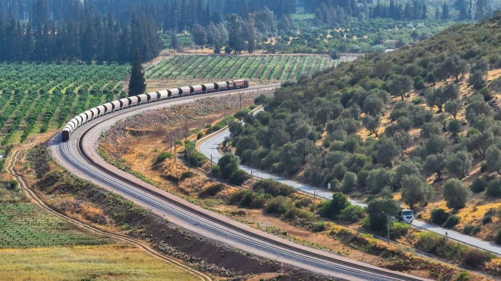 الجزائر تطلق أشغال أكبر مشروع استراتيجي لتحويل الفوسفات شرق البلاد!