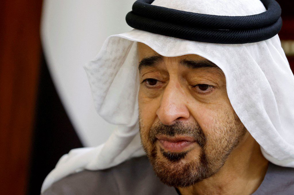 عيال زايد على خطى إسرائيل.. خبرة في إشعال الحروب! ميدل إيست أي : هكذا تطبّع الإمارات حرباً دائمة في الشرق الأوسط