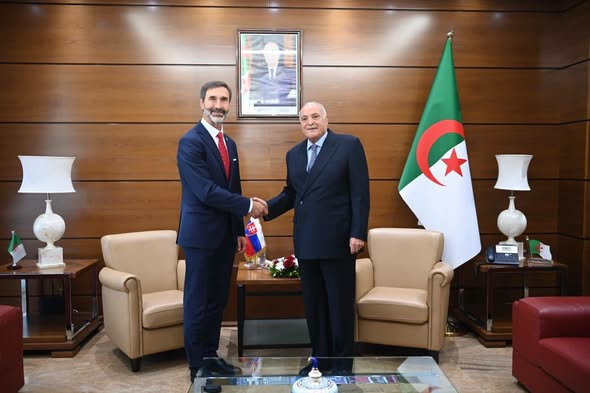 Attaf reçoit son homologue slovaque : l&rsquo;Algérie et la Slovaquie signent deux accords de coopération