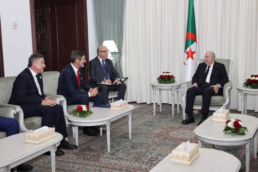 Le président Tebboune reçoit le chef de la diplomatie slovaque, Juraj Blanár