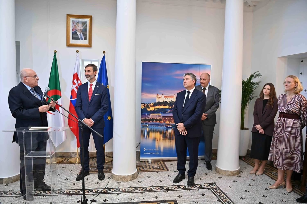 La Slovaquie renforce sa présence en Algérie : inauguration officielle de son ambassade à Alger