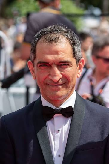 L&rsquo;acteur egyptien Amr Waked prend fait et cause pour l&rsquo;Algerie face a un internaute emirati