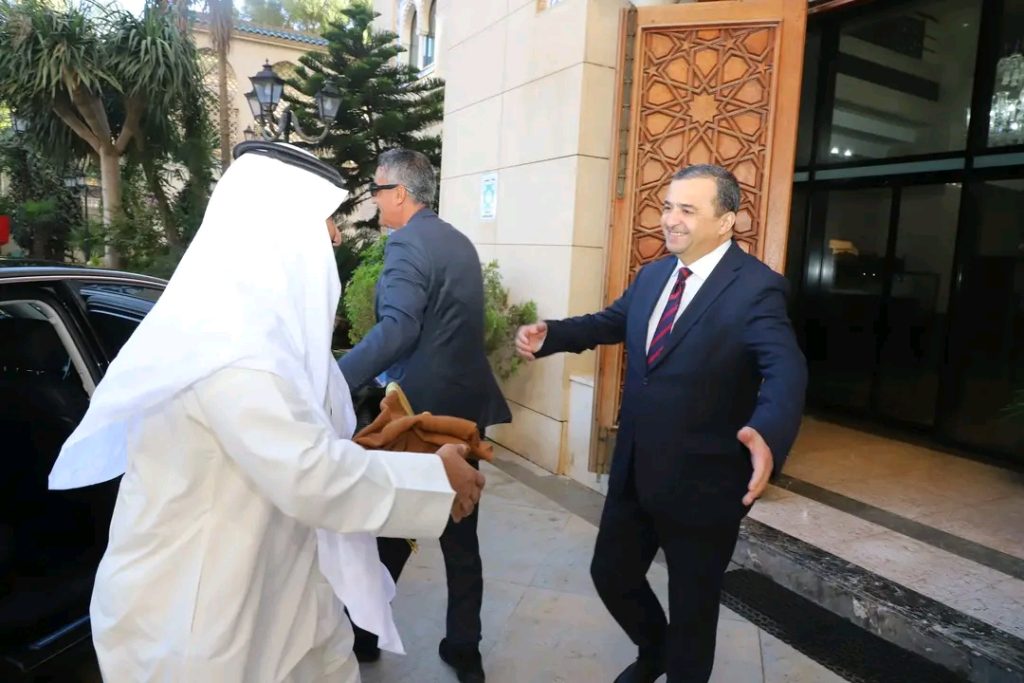 الأمين العام لمنظمة الأوبك في الجزائر ..وملفات إقتصادية كبرى على الطاولة!