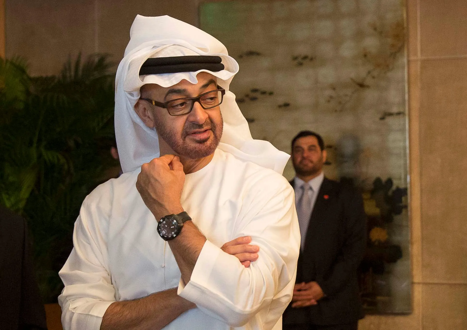 أذرع بن زايد تلفظ آخر أنفاسها!.. عمار بلاني : هكذا ترتدّ الحروب بالوكالة على أبوظبي