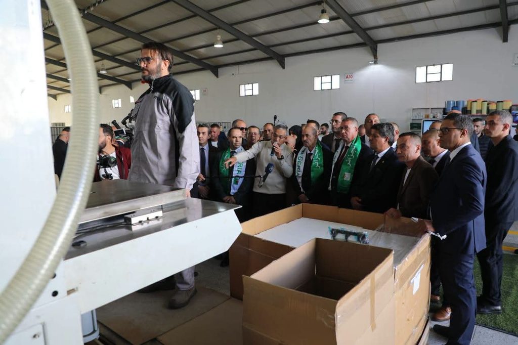 مصنع جديد لقطع غيار السيارات بالجزائر.. ينتج 3 آلاف فلتر يوميًا