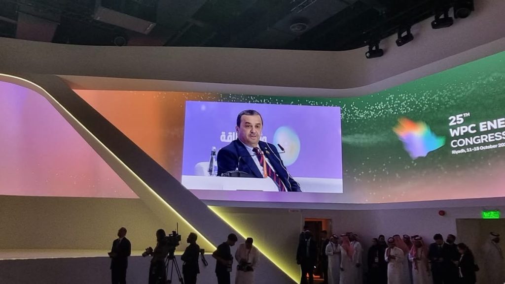  من أضخم مؤتمر طاقوي.. الجزائر تطرح أوراقها الطاقوية الكبرى أمام عمالقة النفط والغاز في العالم!