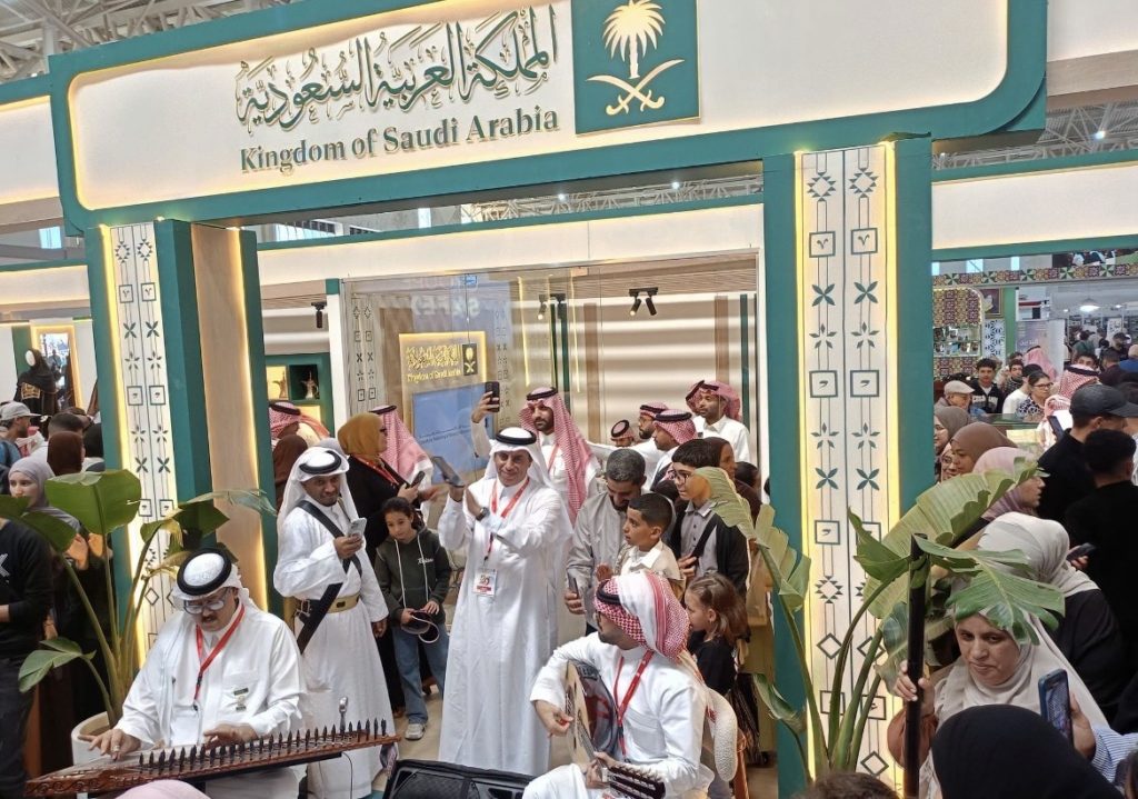 العلاقات بين الجزائر والسعودية “أخوية وقوية” ولا وجود لأي خلافات!