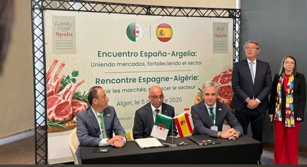 الجزائر وإسبانيا توقعان اتفاقيتي تعاون لتعزيز قطاع اللحوم الحمراء