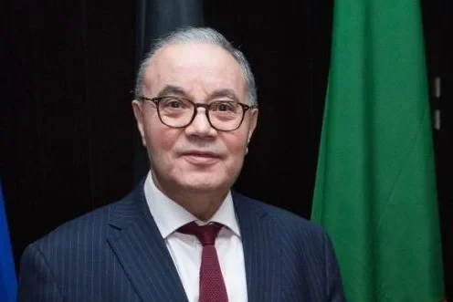 عمار بلاني يفك شيفرة الملف الليبي : واشنطن تعيد تشكيل التوازنات بين الشرق والغرب!