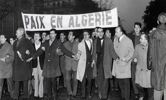 هل يجرأ ماكرون على الاعتراف بجرائم فرنسا في حق الجزائريين؟.. عمداء فرنسيون يرفعون التحدي في وجه باريس!