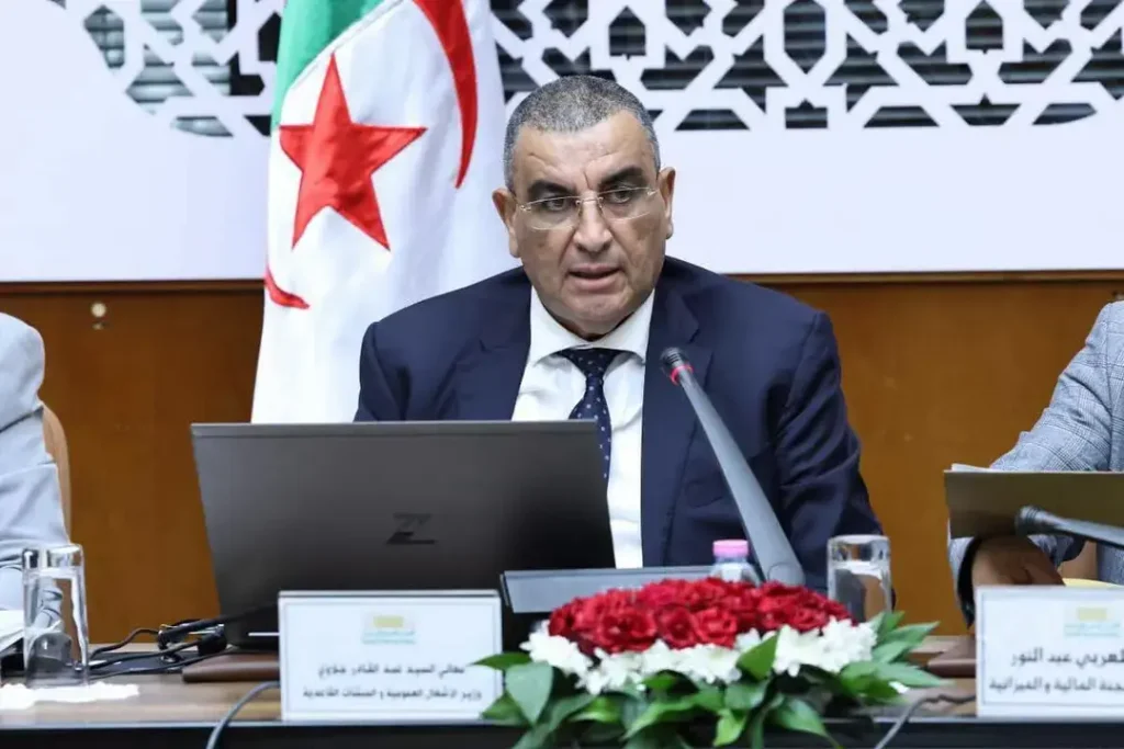 980 مليار دينار.. استثمارات ضخمة لتعزيز البنية التحتية في 2027