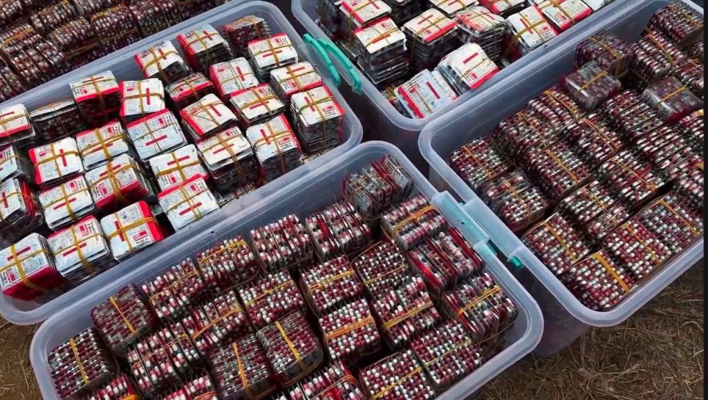 الأمن الجزائري يكشف تفاصيل حجز قرابة 2 مليون فرص مهلوس وحوالي 250 مليار دج من عائدات الترويج!