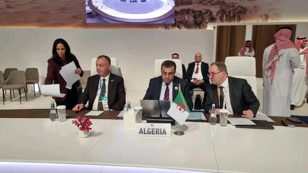 أمن الطاقة في صدارة مباحثات أوبك+ بالرياض.. الجزائر في قلب تحركات حماية إمدادات النفط من اضطرابات الملاحة الدولية!