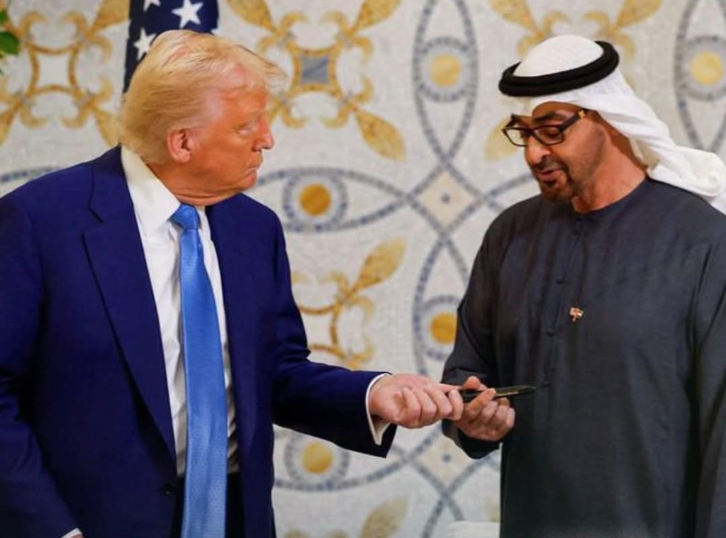 من اختراق الهواتف إلى مراقبة المجتمعات.. الذكاء الاصطناعي يضع الإمارات أمام تهم خطيرة!
