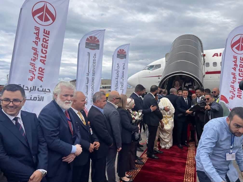 استئناف رحلات الجوية الجزائرية إلى طرابلس بعد 10 سنوات من التوقف
